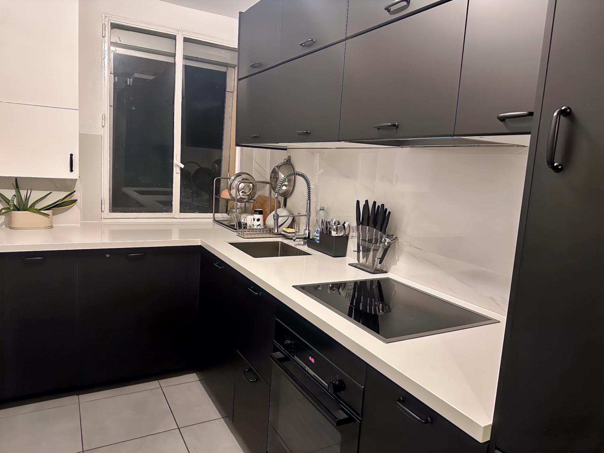 Cozy 3 Bedroom Apartment Dans Republique Parigi Esterno foto